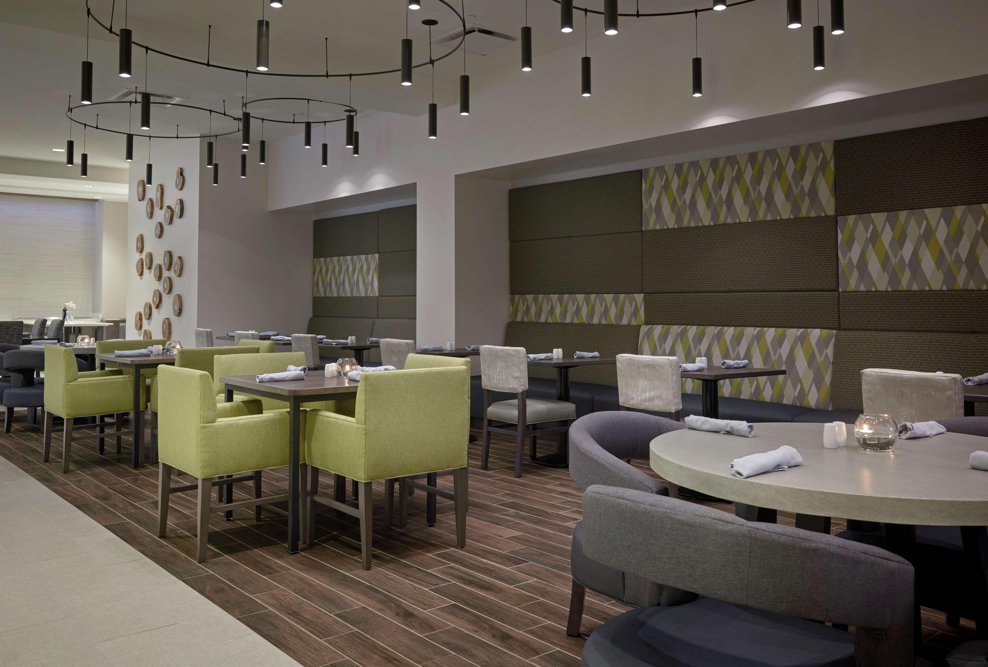Hilton Garden Inn Corning Downtown Εξωτερικό φωτογραφία