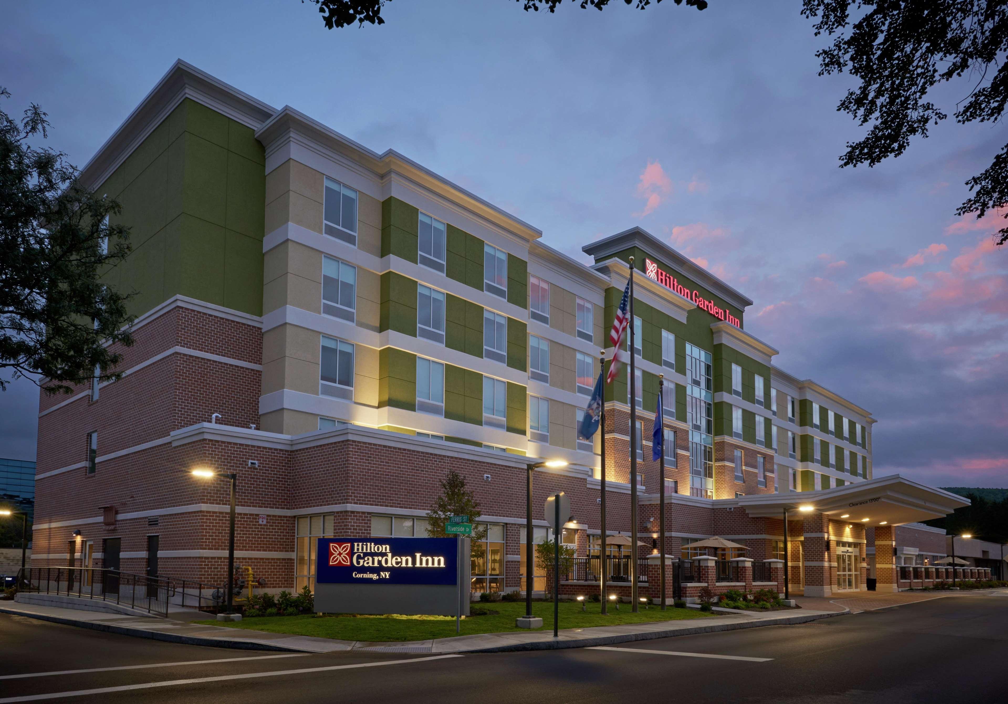 Hilton Garden Inn Corning Downtown Εξωτερικό φωτογραφία