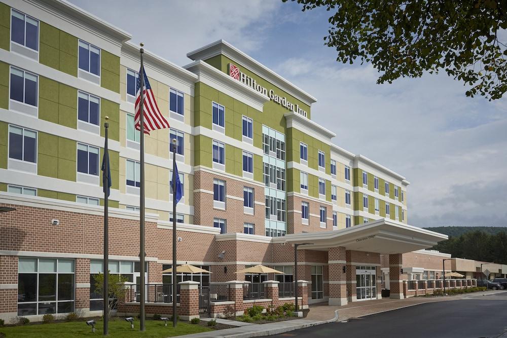 Hilton Garden Inn Corning Downtown Εξωτερικό φωτογραφία
